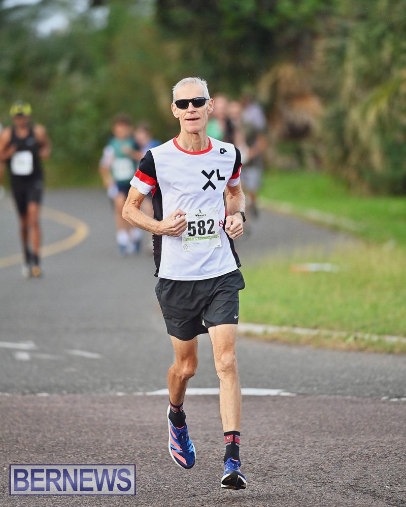 Northshore Medical Turkey Trot Bermuda December 1 2024 AW (15)