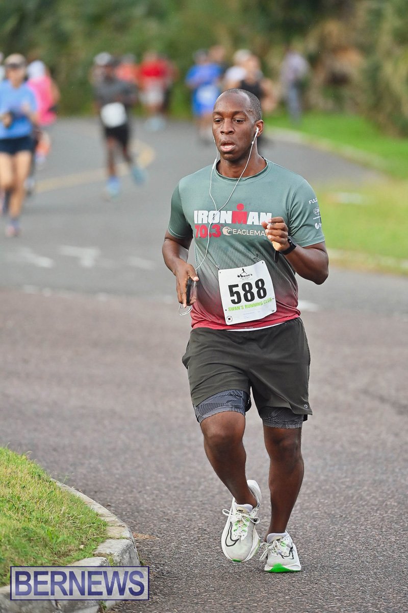 Northshore Medical Turkey Trot Bermuda December 1 2024 AW (27)