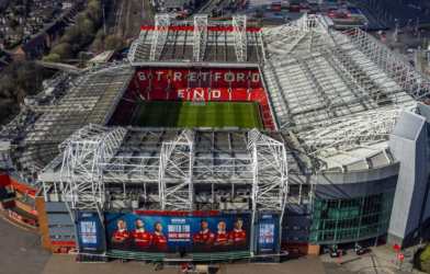 Manchester United confirm serious knee injury for midfielder at World Cup