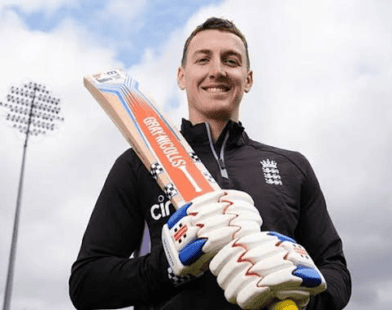 Harry Brook Shines Against Pakistan as England Star Eyes Future Test Captaincy