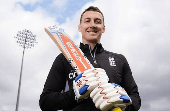 Harry Brook Shines Against Pakistan as England Star Eyes Future Test Captaincy
